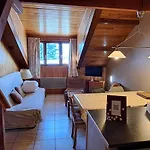 Les Bressanes Apartment